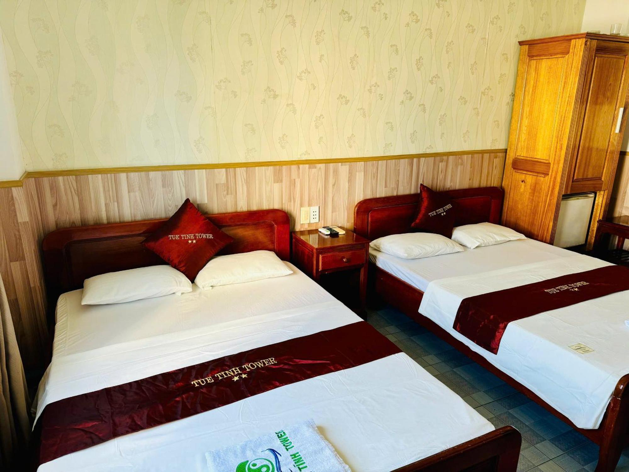 Tue Tinh Hotel Nha Trang Luaran gambar
