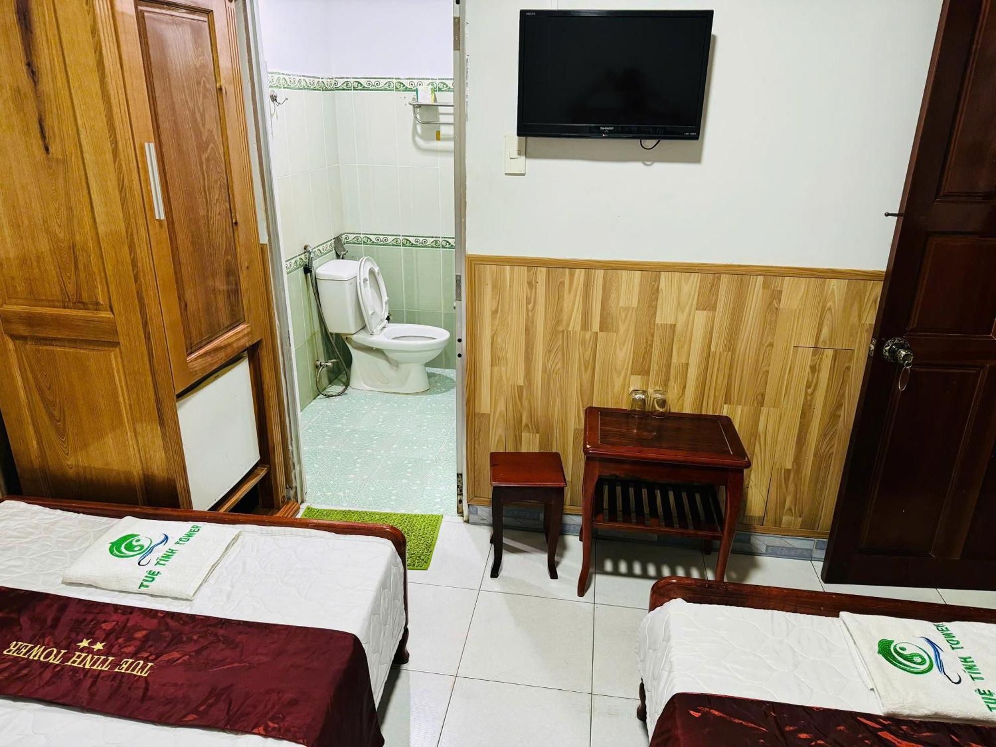 Tue Tinh Hotel Nha Trang Luaran gambar